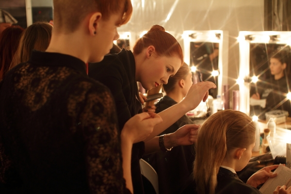 IMG_5289.JPG Ready to Wear Backstage Rosemount Australian Fashion Week Redken Style Team Photo by Reef Gaha