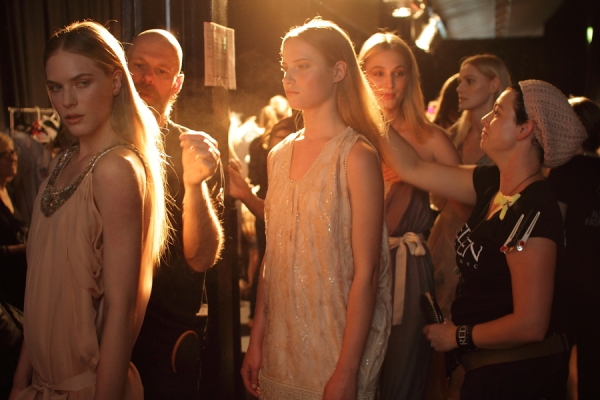 IMG_5343.JPG IMG_5289.JPG Ready to Wear Backstage Rosemount Australian Fashion Week Redken Style Team Photo by Reef Gaha