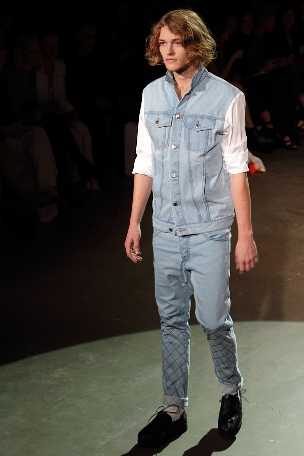 IMG_5486.JPG IMG_5454.JPG IMG_5289.JPG Stolen Girlfriends Club SS 11/12 Runway Rosemount Australian Fashion Week Photo by Reef Gaha