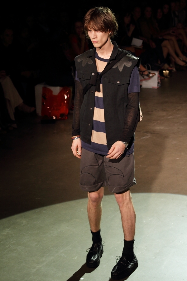 IMG_5532.JPG IMG_5454.JPG IMG_5289.JPG Stolen Girlfriends Club SS 11/12 Runway Rosemount Australian Fashion Week Photo by Reef Gaha