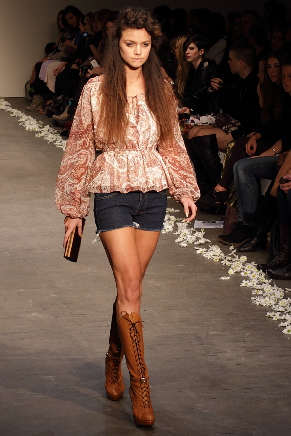 IMG_6046.JPG IMG_5996.JPG Saint Augustine Academy SS11/12 Rosemount Australian Fashion Week Mac Makeup Fudge Hair Photo by Reef Gaha